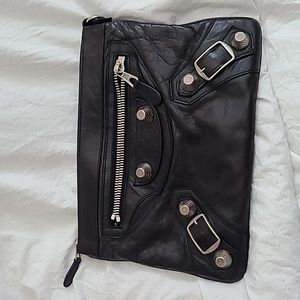 Balemciaga G21 clutch